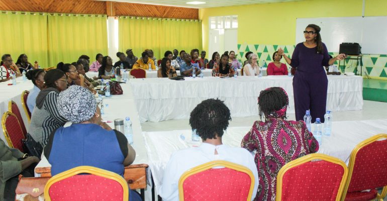 CONEXA visits PAC University to train about Emotional Focus Therapy Model